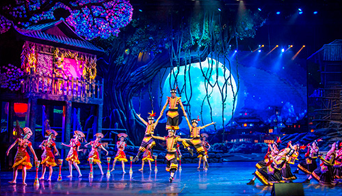 1715928101321086.jpg 9《爬楼》.jpg