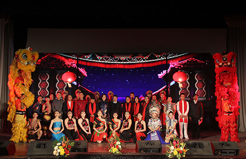 1715928721815897.jpg 22(2018年放彩尼泊尔).jpg